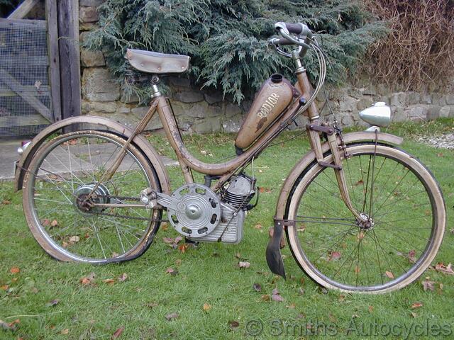 Autocycles  - DUCATI CUCCIOLO - 1953